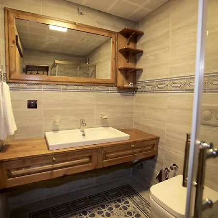 Kadilar Pasazade Konagi فندق مبيت وإفطار Birgi
